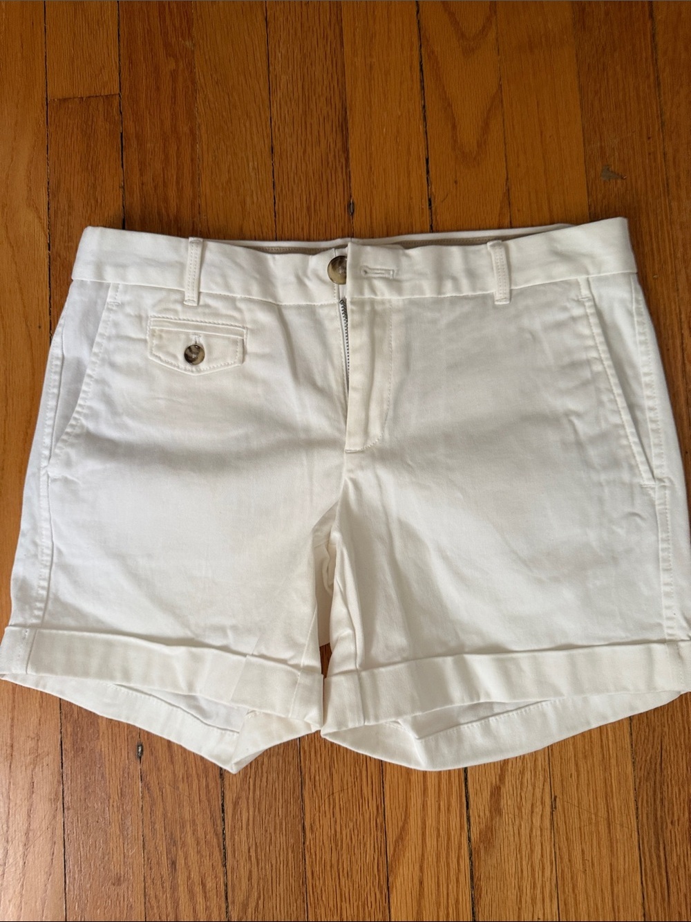 Banana Republic white shorts , sz 4